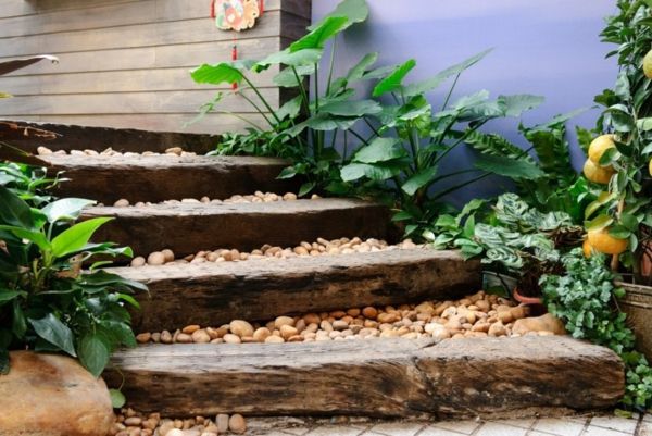 moderna-trädgårds-trappor-självbygga-dekorera med små stenar