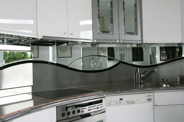 modern gri duvar panelleri-mutfak-beyaz dolapları