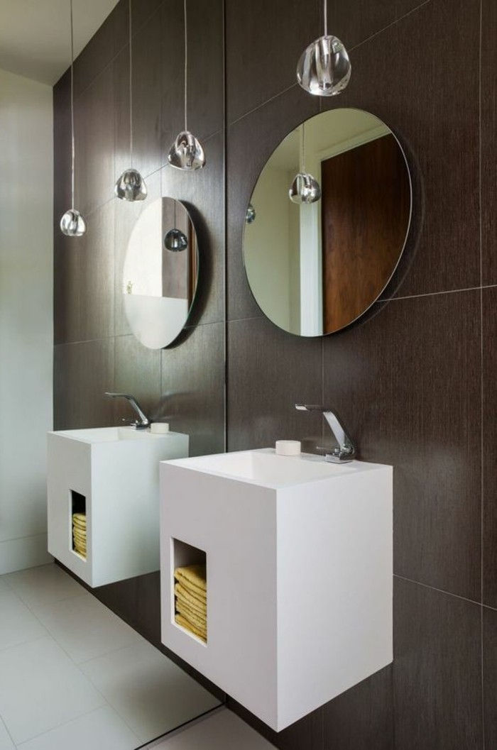 Šiuolaikiniai-ir-gražūs-skalbimo Stalviršiai-du apvalus veidrodis ruda siena