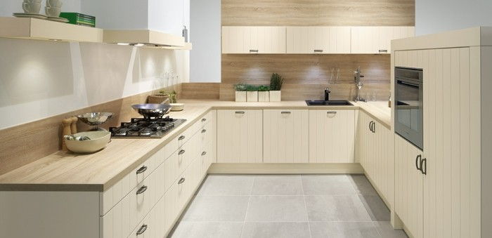 Modernus ir prašmatnus-virtuvė-magnolija spalvos