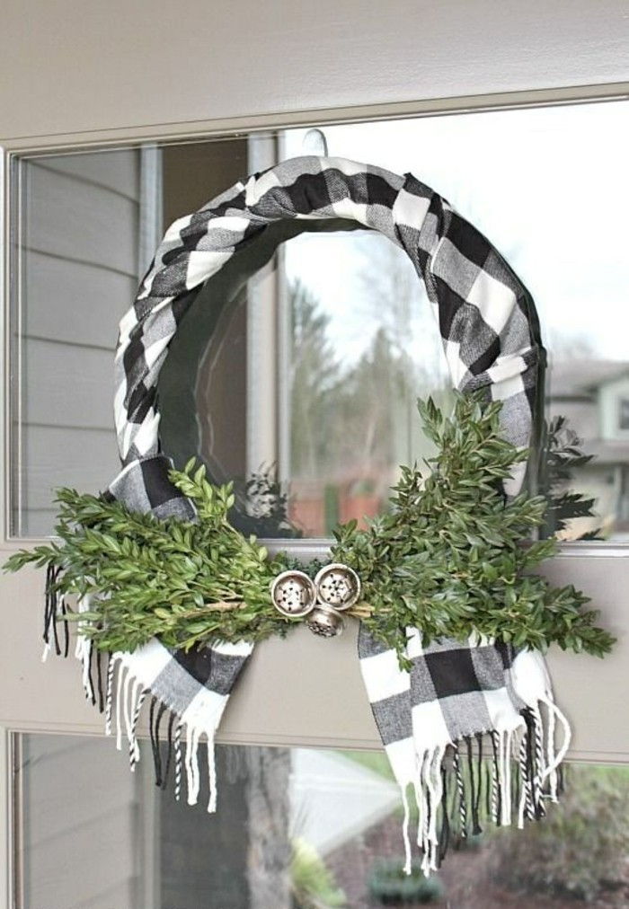 moderný weihnachtsdeko šatka-in-čierno-bielo-zeleno-pobočky-dvere
