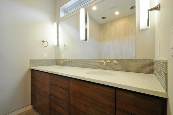 šiuolaikinės vonios kambarys spinta-bambuko
