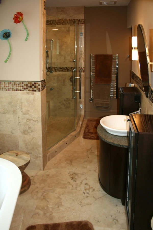 design modern de baie cu decor și plăci frumoase