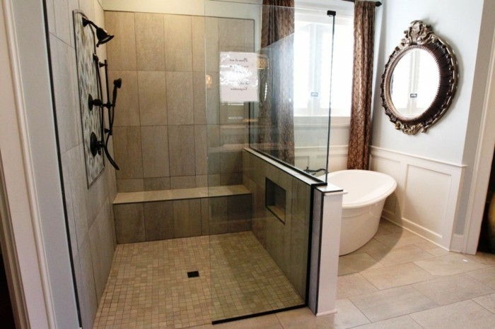moderne badkamer-grote-model-interessante-apparatuur