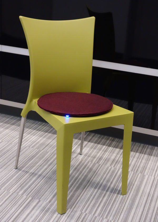 modernus dizainas-the-kėdė-ir-a-turas-sitzkissen Išsiregistravimo