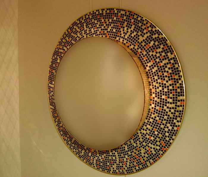 mosaikk speil og gull-farge