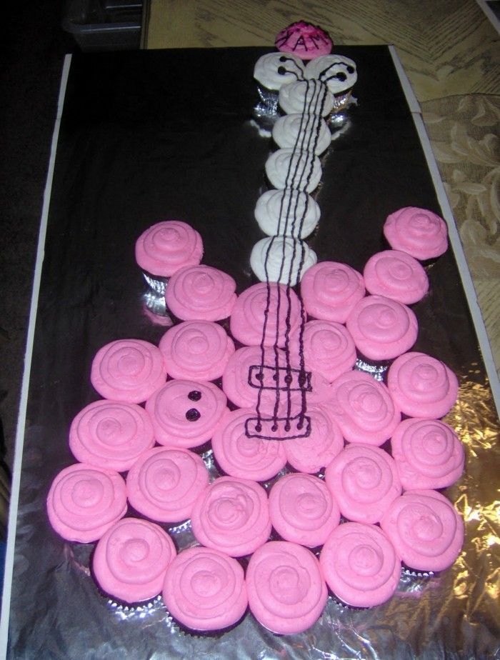 motív koláče-yourself-making guitar-pie-in-vdolky tvorby deti k narodeninám tortu tvorby itself-