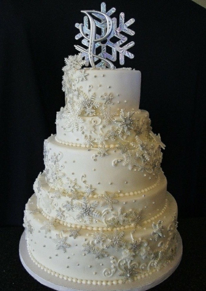 motyvas pyragai-sau-kad-vestuves-in-žiemos-Fondant pyragas