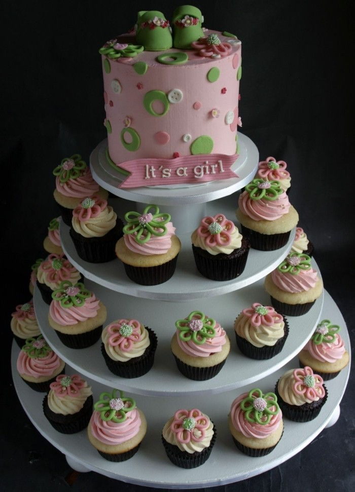 kolački-dekoriranje-baby-rojstni dan-se-je-a-dekleta