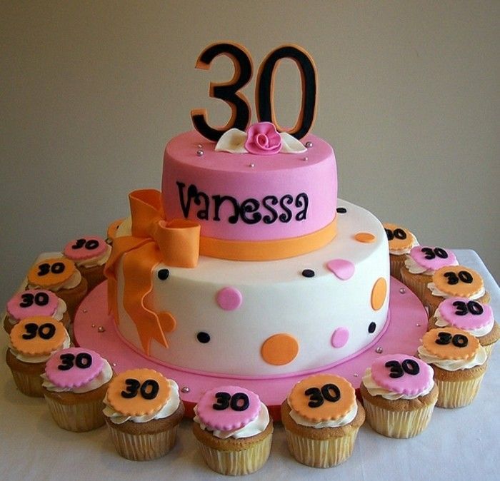 kolački-dekoriranje-rojstni dan-party-trideseti-rojstni dan