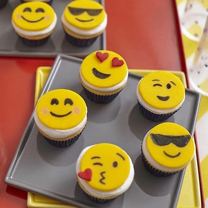 kolački-okrasitev-ideje-čustvene simbole-kolački
