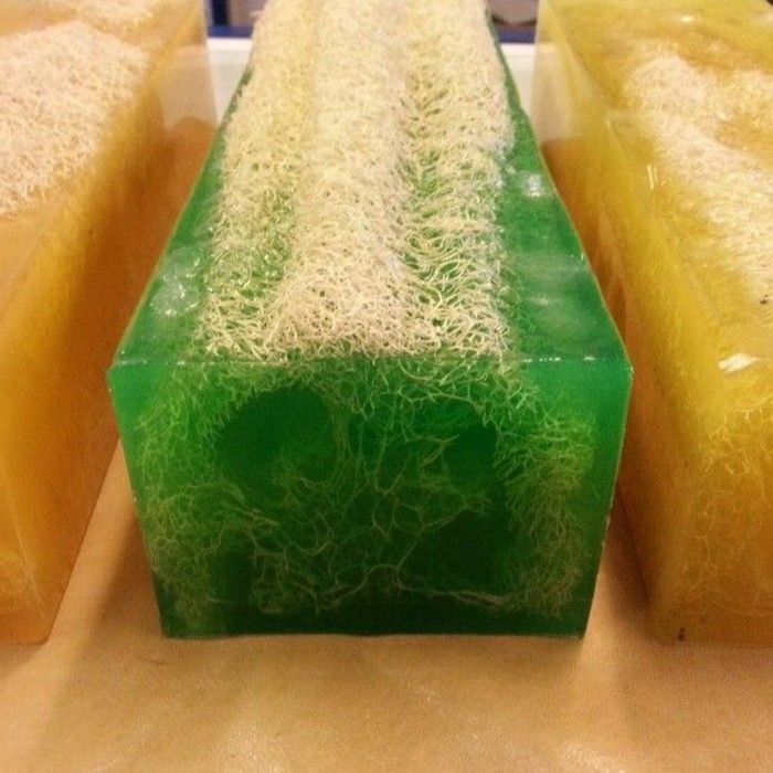 naturseifenladen-glicerolio-muilas-žalia muilo oranžinės muilas-su šiūruoklės