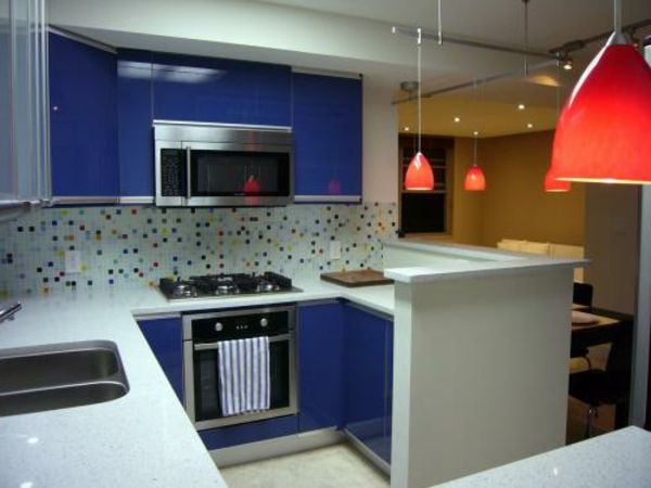 Nauja virtuvė-idėjos mėlyna ir balta