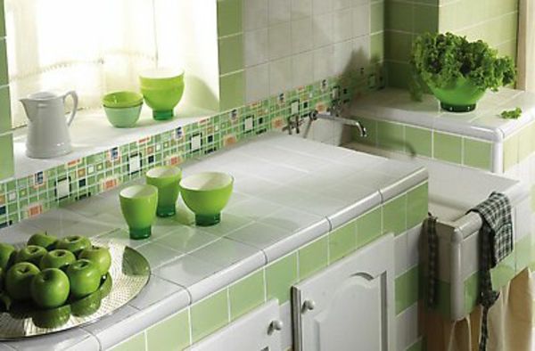 Nauja virtuvė-idėjos-labai-ryškiai žalia