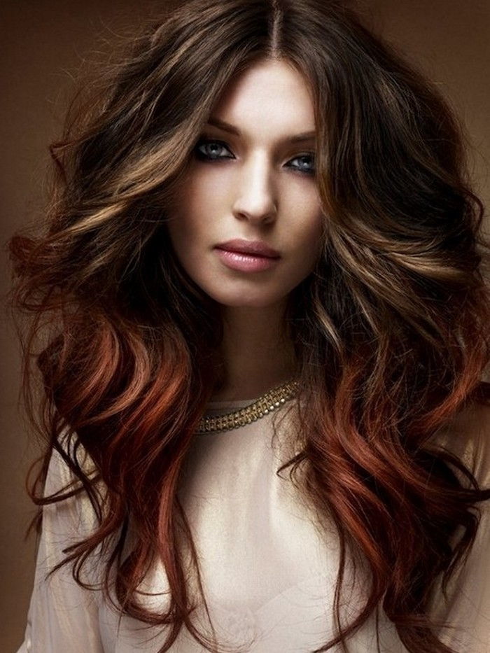 ombre de colorat de design de culoare idee mare păr lung maro roșu tints nuanțare
