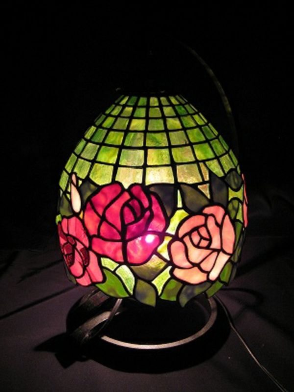 orientalisk-lampa-kreativ design-svart bakgrund