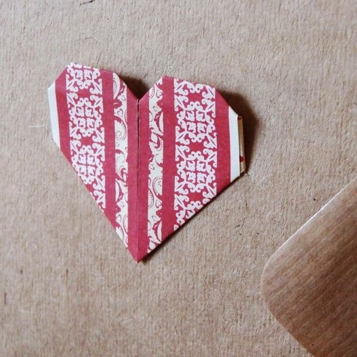 origami kalp-yaratıcı tasarım-iki renk eşleştirme