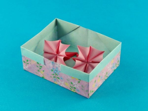 origami-box-cute-model - mavi arka plan