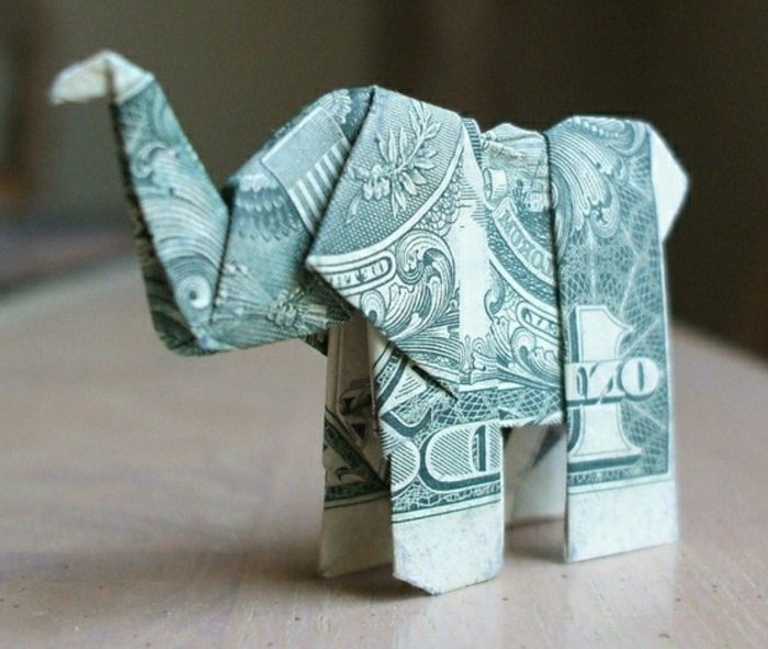 Origami-gyvūnai-AN-dramblys-made-money-