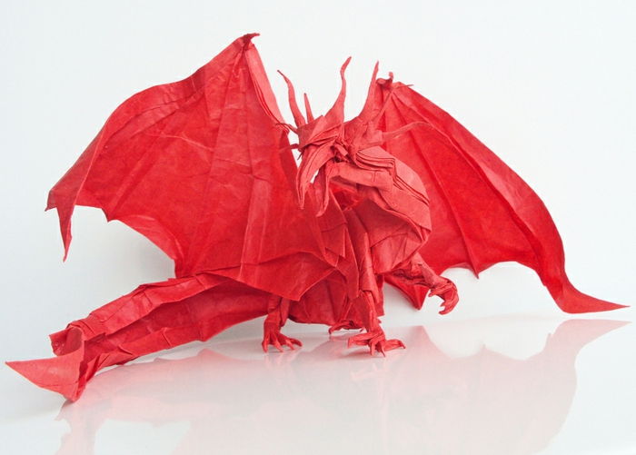 Origami-gyvūnai-A-raudona-drakonas