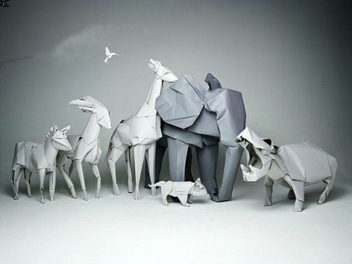 Origamio gyvūnai-pilka-dramblys