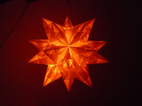 origami-till-jul-glödande stjärna - mycket intressant foto