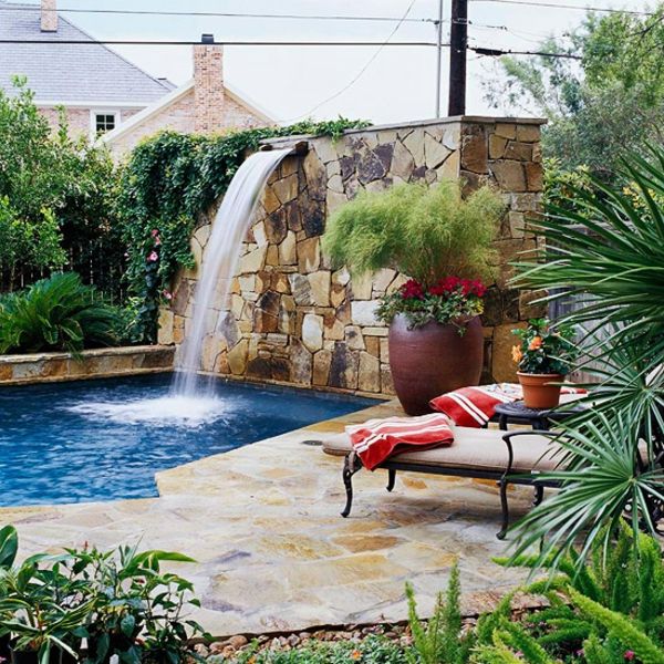 original verkande-pool-by-the-garden