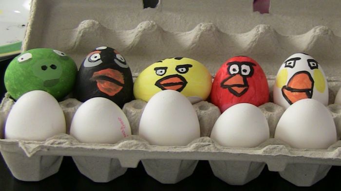 Angry Birds yumurta yüzleri - yumurta ile ilişkili popüler bir akıllı telefon oyunu