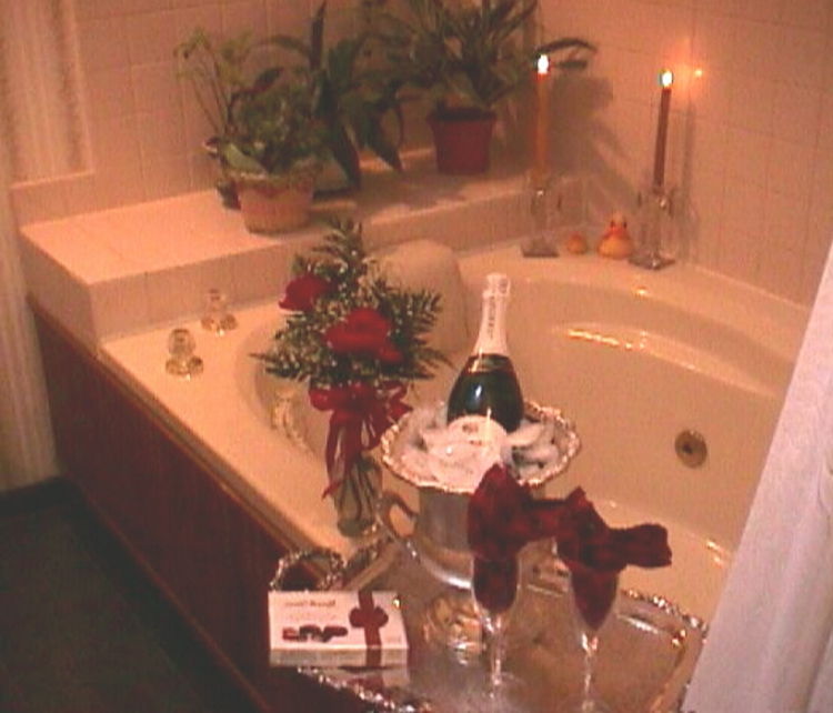 çiçek banyosu odalı-şık-asil-modern sürpriz-özellikle-şampanya mumlar