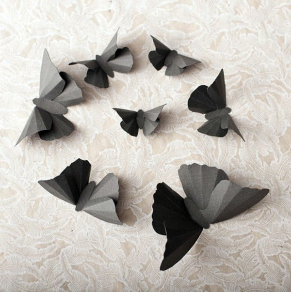 svart-origami sommerfugler