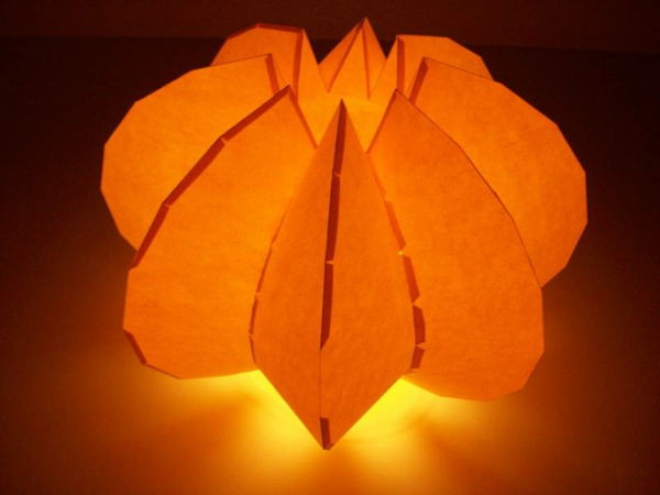 Papirlampemodeller oransje farge