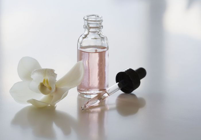 parfum voor jou, zelfgemaakte parfum met rozenolie en jasmijn