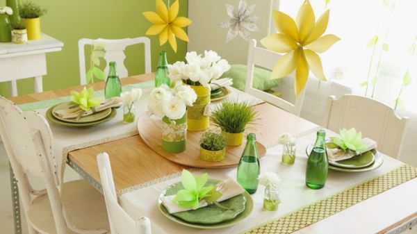 remeslá nápady na jar - dekorácie pre stôl