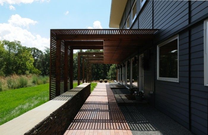 Pergola-of-the odun-modern tasarım ön bahçe tasarımı