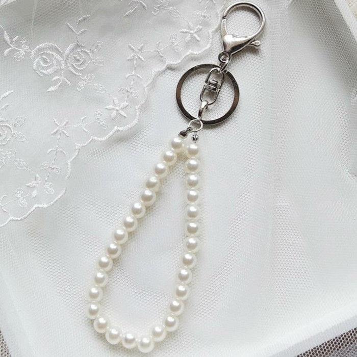 perlové náhrdelníky, self-made-for-a-schluesselanhaenger