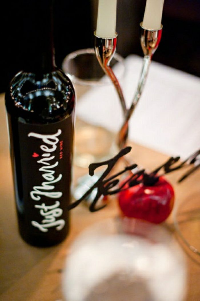 bottiglia di etichette personalizzate bottiglia di vino-nuova-coppia-elegante portacandele