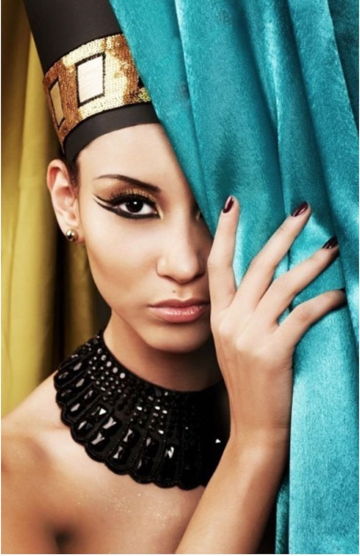 Kostymエジプト精密メイクアップブラックアイシャドーフルリップヘッドドレスの装飾