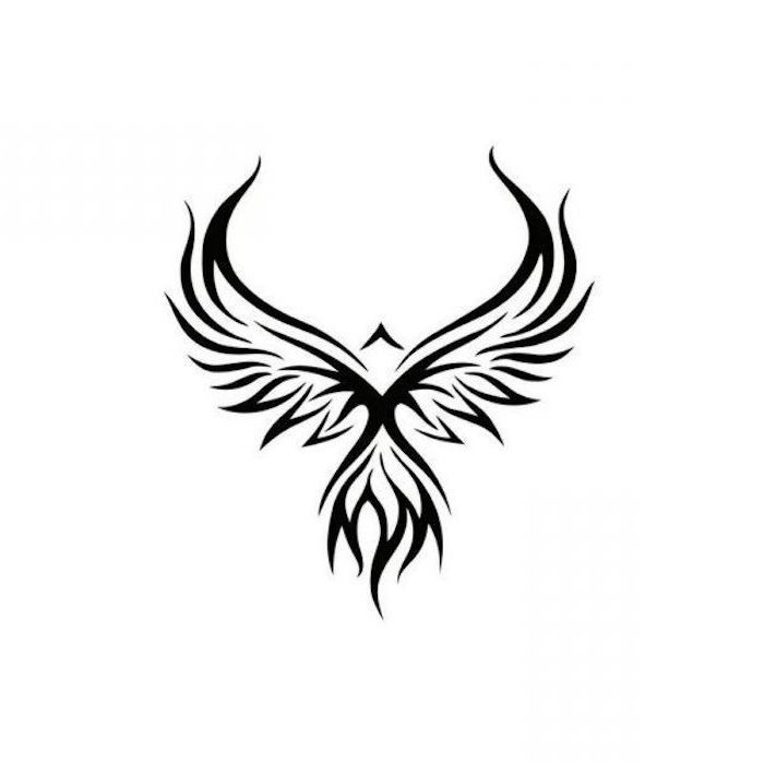 en liten svart tatovering med en svart tatovering med to svarte vinger med lange svarte fjær