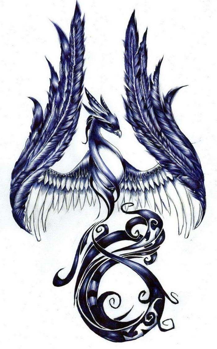 en skiss med en tatuering av en flygande lila Phoenix med två långa vingar med lila, vita och svarta fjädrar