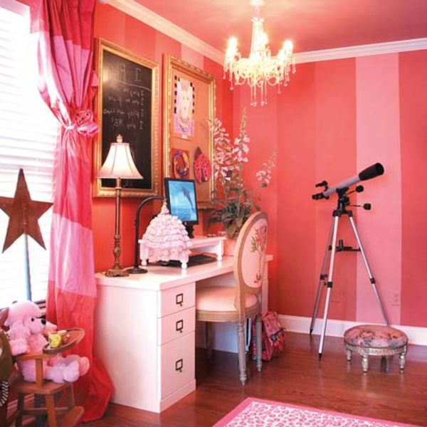 roz-perete vopsea-cu-un-frumos-dormitor birou alb