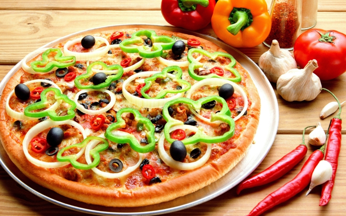 pizzaovn-egen-pizzaovn bygge-egen-build-og-en-italiensk-pizza-baking