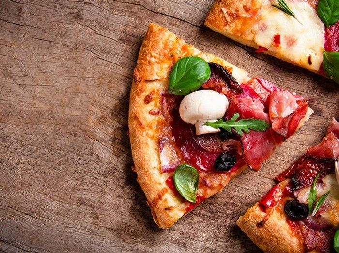 piec do pizzy-own-build-pra-a-smaczne-Pizza