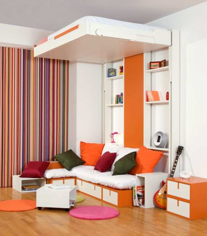 ruimtebesparende-meubels-oranje accenten