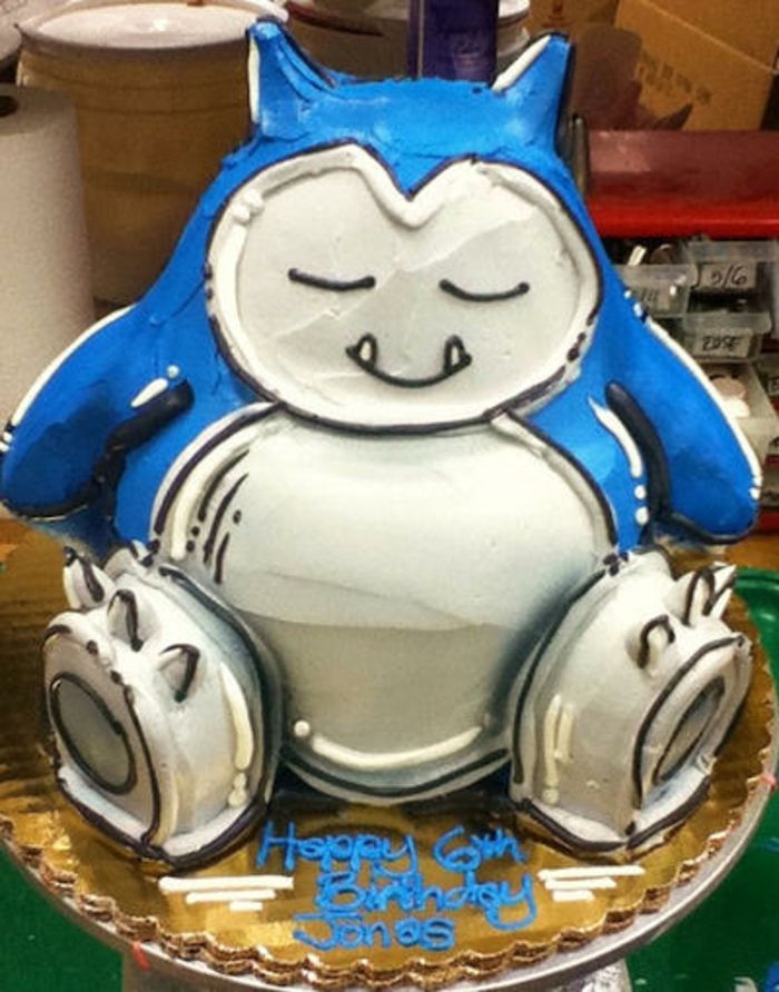 una torta pokemon blu - una grande idea - ecco una creatura pokemon blu con una pancia bianca