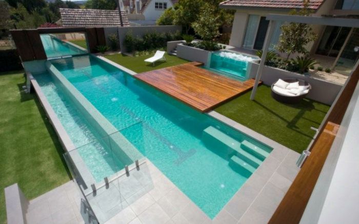 pool-poze-mare-model cu piscină fotografie luată de Sus