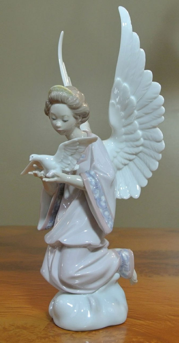 porcelan Angel figur ženska golob