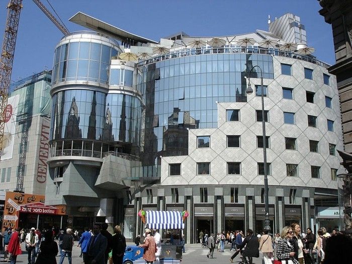 postmodernă-arhitectura-o jumătate de sticlă fațadă