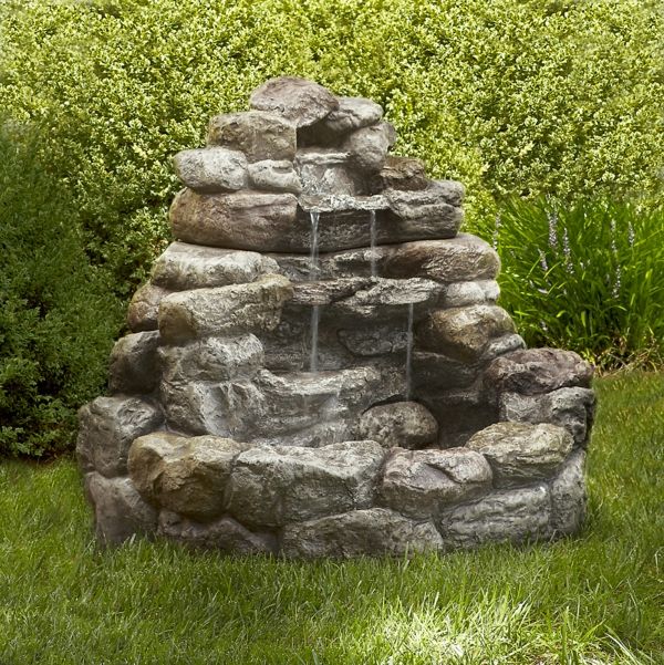 praktično Fountain-z-slap-in-vrt