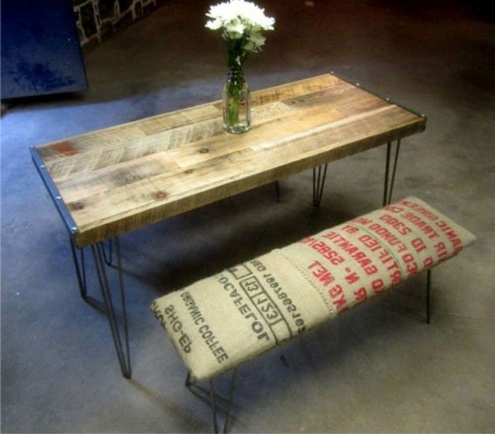 återvinning möbel original-modell-table-med-rader av säten,