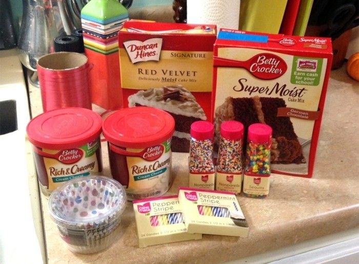 röd sammet-cake-recept-vilken-ingredienser-är-här-behöver reparationer-är-it-all-kakao mjöl-mjölk-ägg-röd-food färg